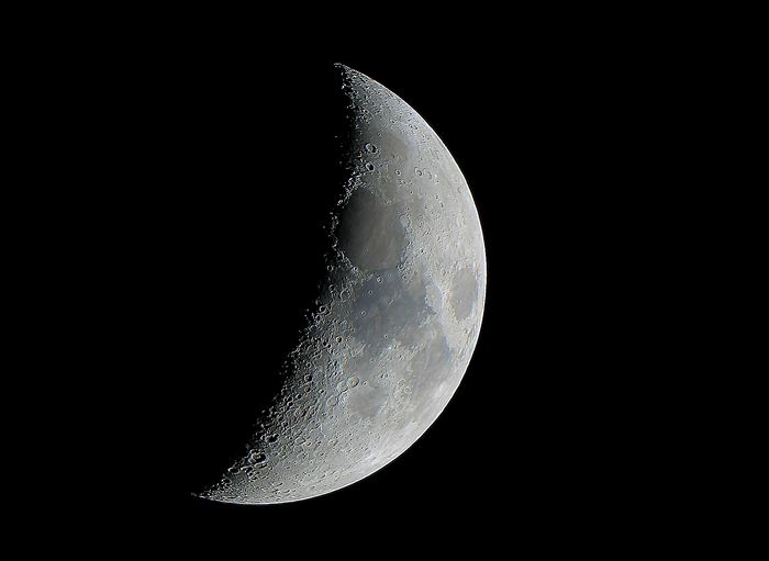 Луна. 23  января 2018 года. Ратомка. 